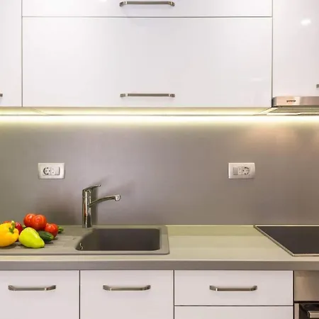 Dva شقة ماكارسكا